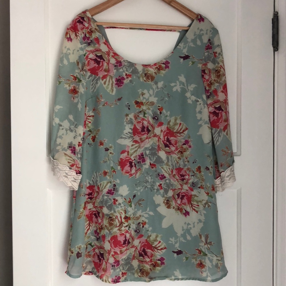 Floral boho blouse
